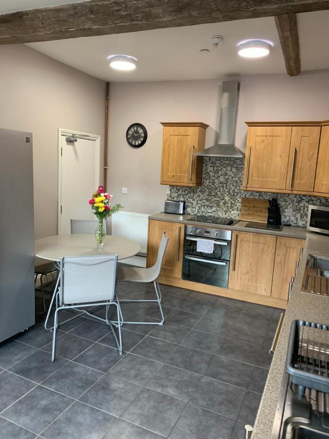 Studio Double. Own Bathroom, Shared Kitchen Bewdley Buitenkant foto